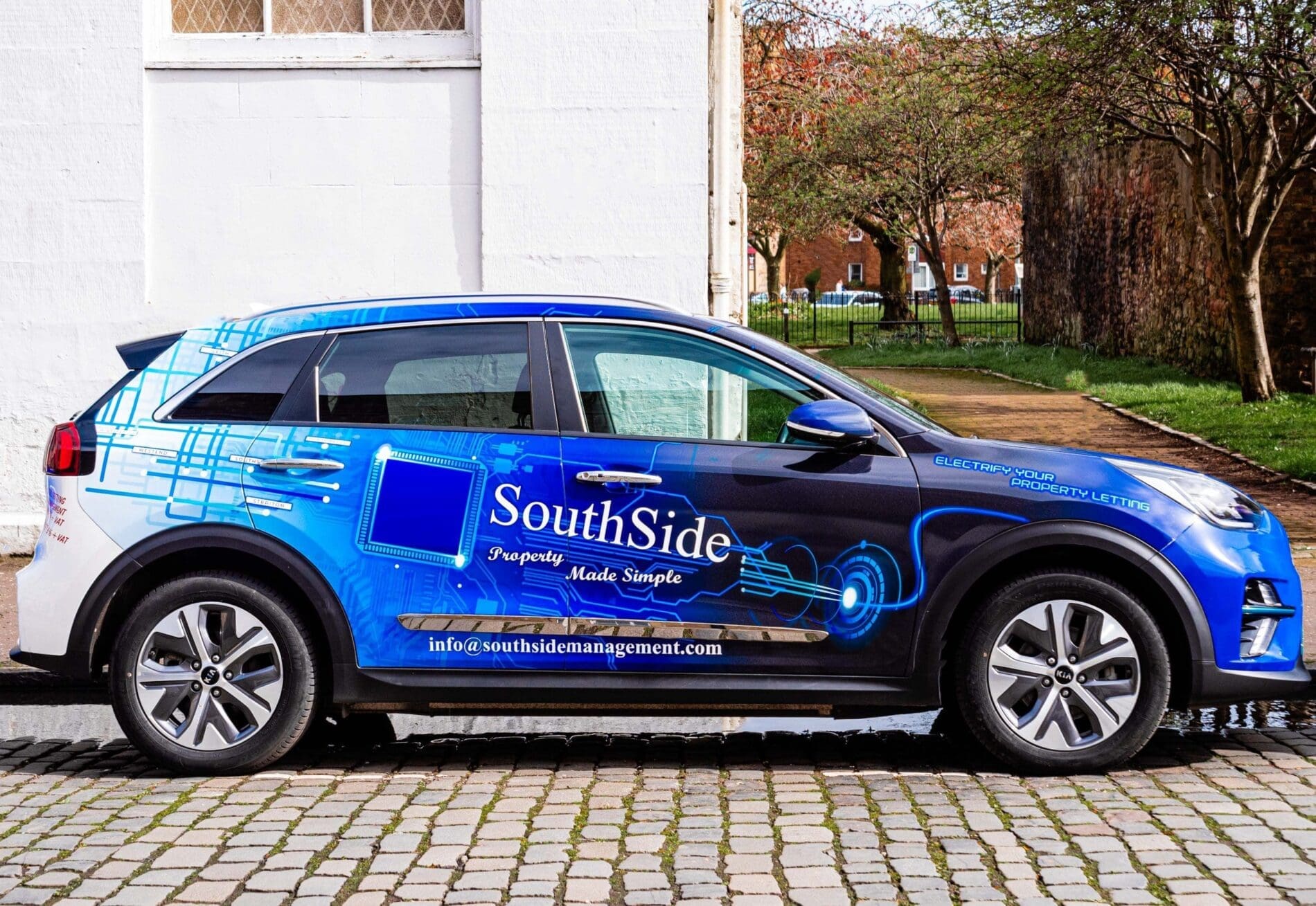 EV CARS 2 of 4 scaled